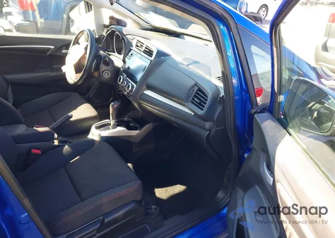 2018 Honda Fit Sport z USA, uszkodzony, nr VIN 3HGGK5H68JM712335